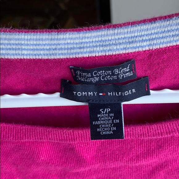 Tommy Hilfiger sweater - Picture 2 of 3